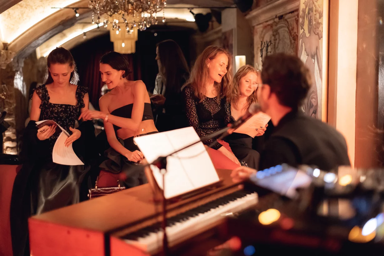 Piano Friends