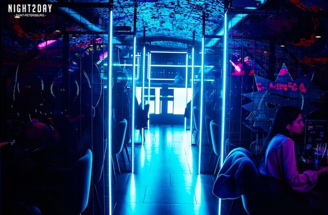 клуб «Neon Bar», Не ищем повода