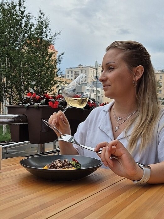гастробар «Тот еще гусь», Ловим летнее солнце на веранде Того Ещё Гуся