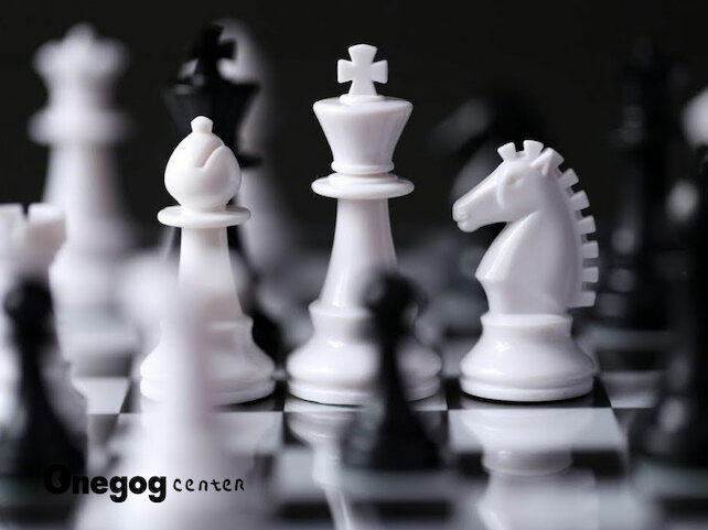 фудмаркет «Onegog Center», Приглашаем на шахматы!