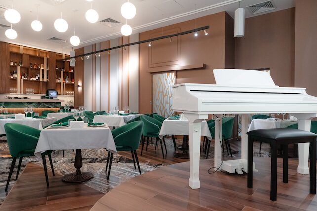 ресторан «Meet’in’o», Новогодний корпоратив