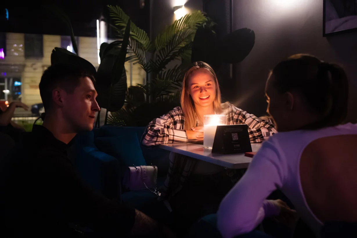 Скидка 20% на паровой коктейль и чай. Ежедневно до 18:00