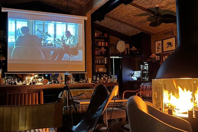 бар «Roots Bar», Comedy Movie Week