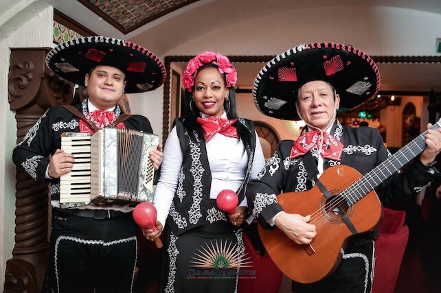 ресторан «Casa Agave», Живая музыка в ресторане