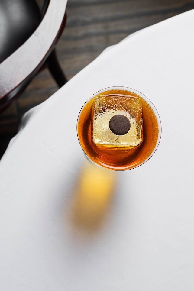 ресторан «Buro TSUM», Коктейль Smoky Frenchman в Buro. Tsum BAR