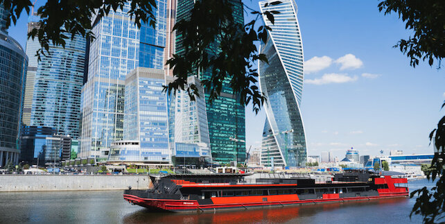 корабль «Loft Boat», Мега#выпускной на теплоходе Loft Boat (Лофт Бот)