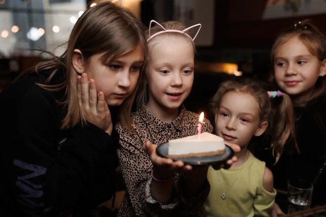 кафе «Ленинградский экспресс», Как оригинально отменить свой день рождения