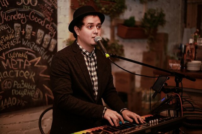 ресторан «The Buddy Cafe», Музыкальный четверг