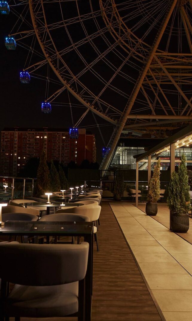 лаунж «HookahPlace VDNH», Веранда с видом на панораму ВДНХ