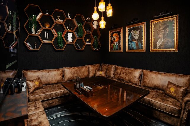 кальянная «Барвиха Lounge Тёплый Стан», Ваше личное пространство для идеального отдыха: Vip-комнаты