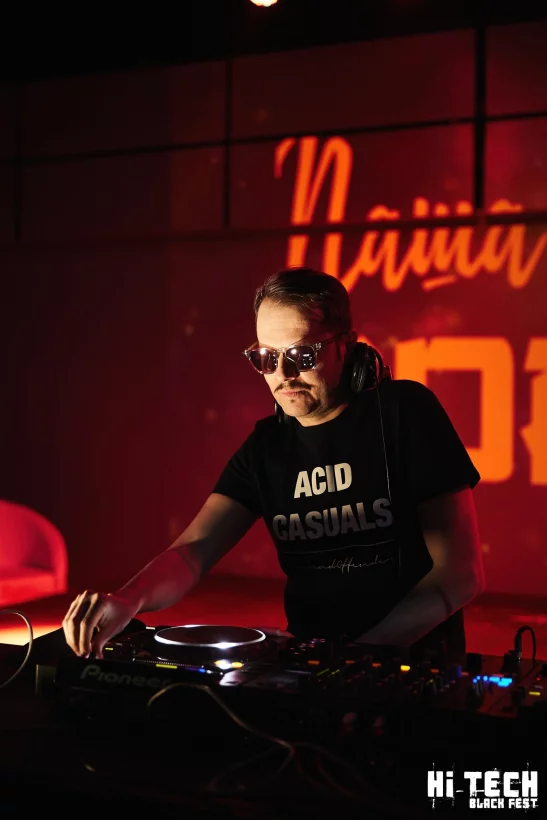 31 октября — DJ Паша Кореец
