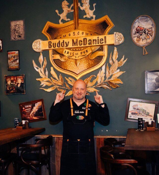 паб «Buddy McDaniel», Бренд-шеф пабов McDaniel — Рукин Данила