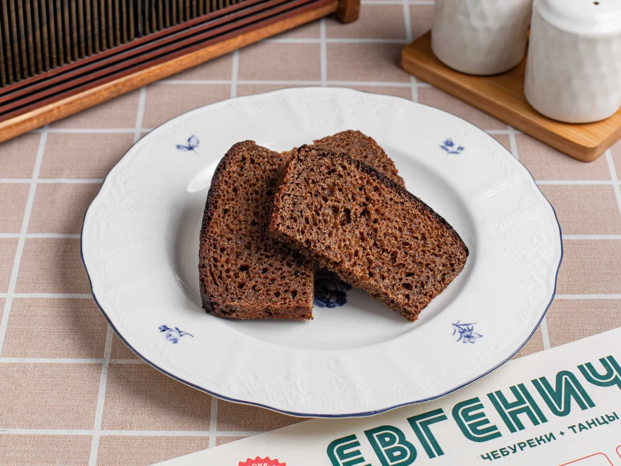 Хлеб столичный в рюмочная Евгенич