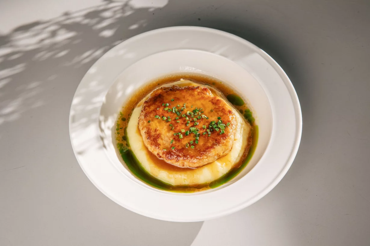 Куриная котлета с пюрешкой в ресторан Дом Культур