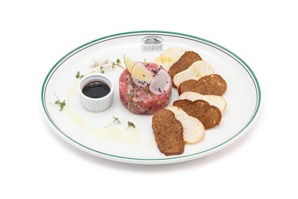 Тар-тар из Атлантического тунца в ресторан Stroganoff Steak House