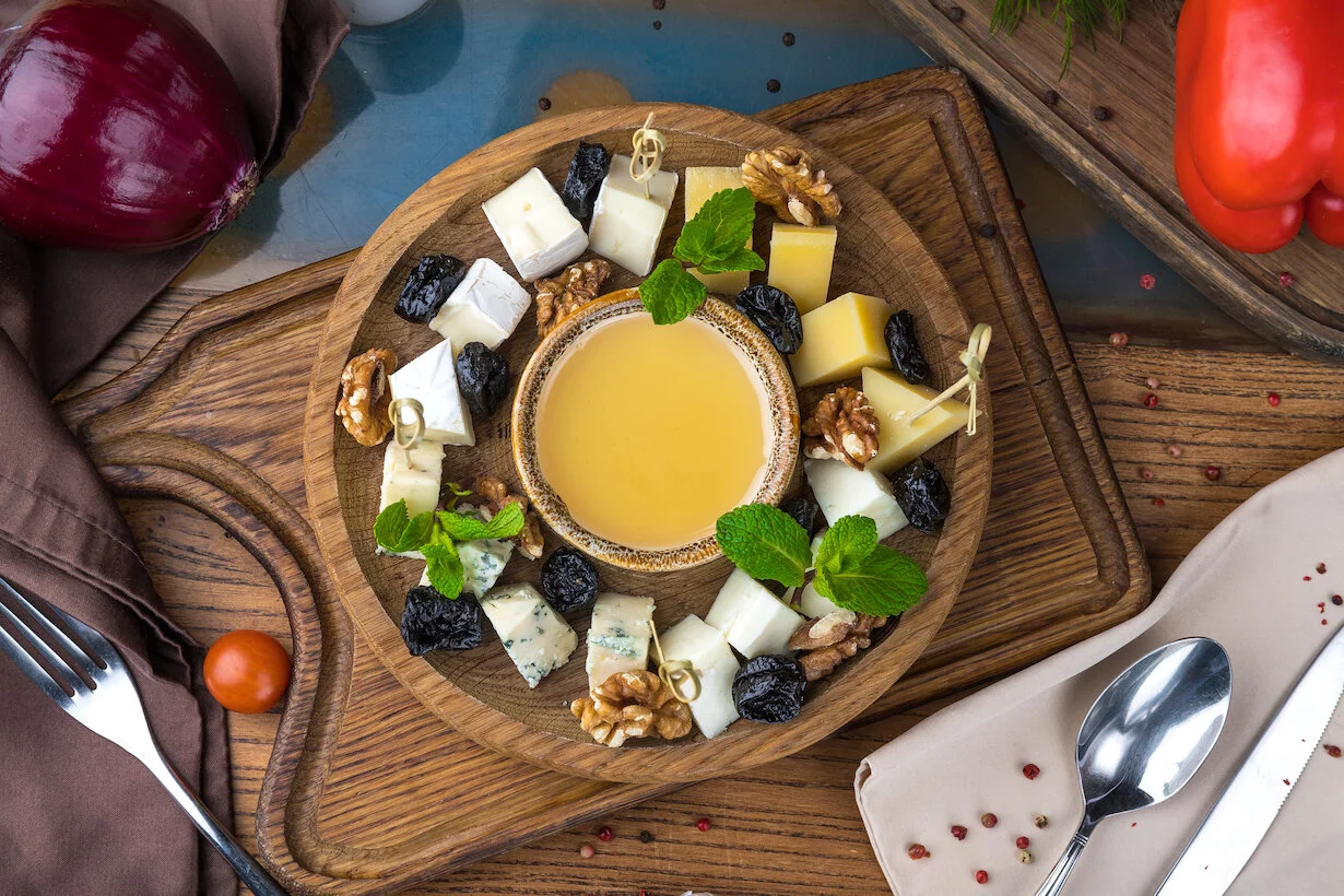 Сырное ассорти в лаунж Nebo Lounge&Bar