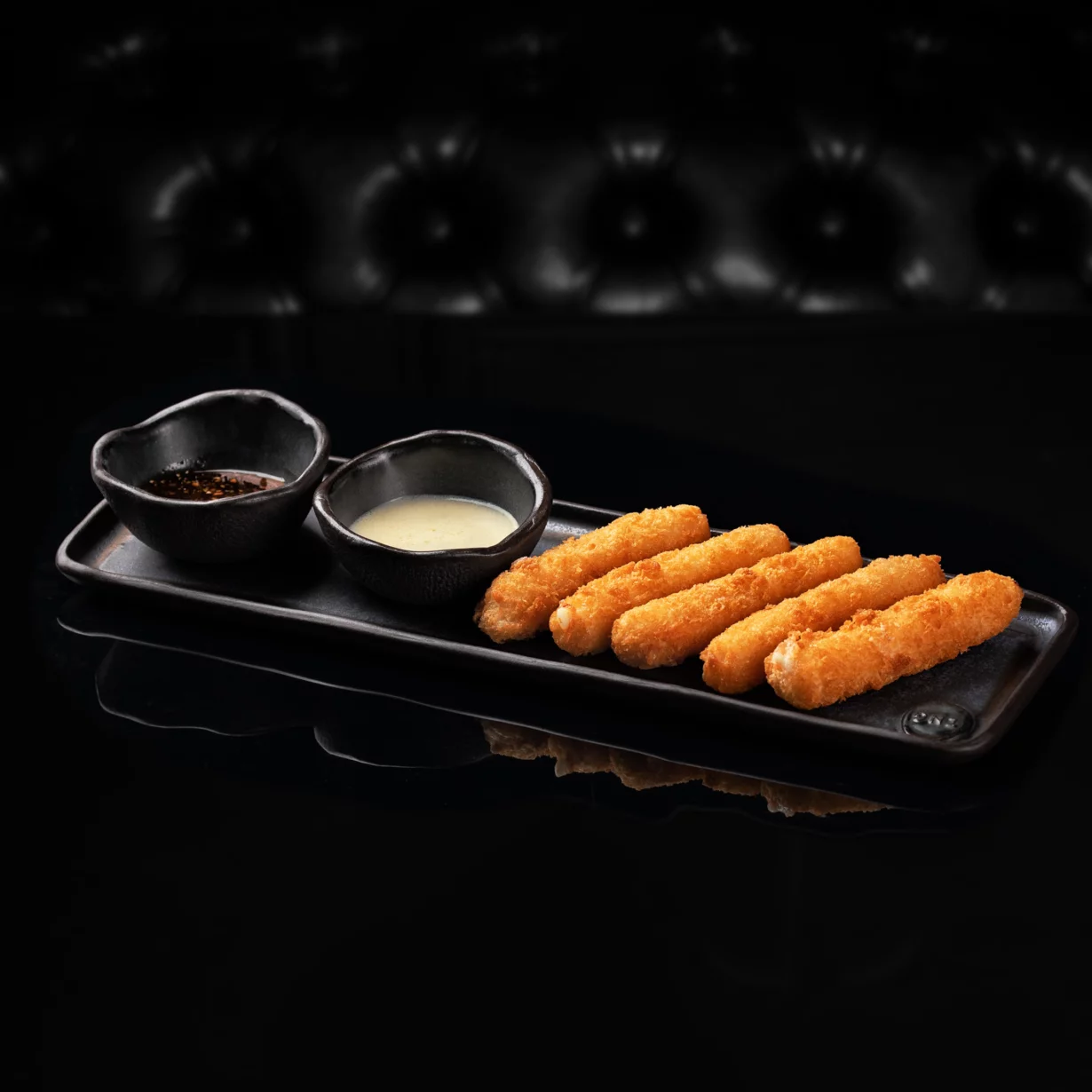 Сырные палочки из моцареллы в лаунж Tangiers Lounge Pokrovka