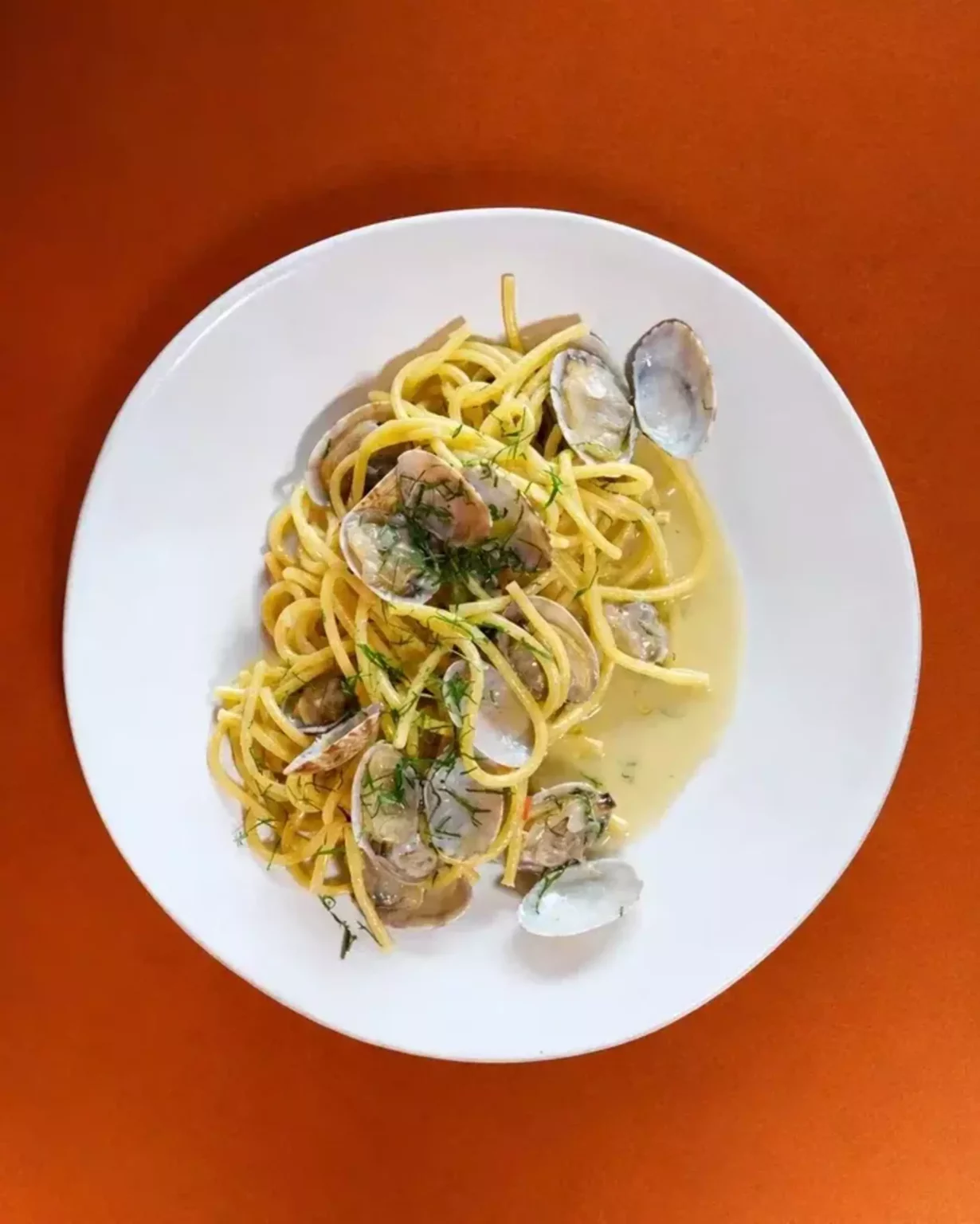 Паста с вонголе в бар Танцы food & people
