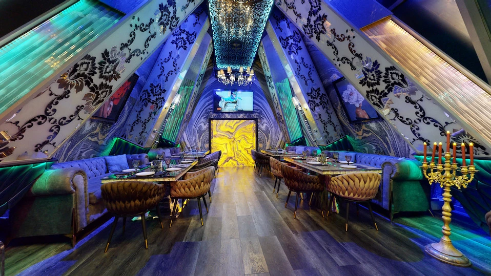 караоке-клуб Karaoke Most Restaurant & Lounge Фото 1: меню