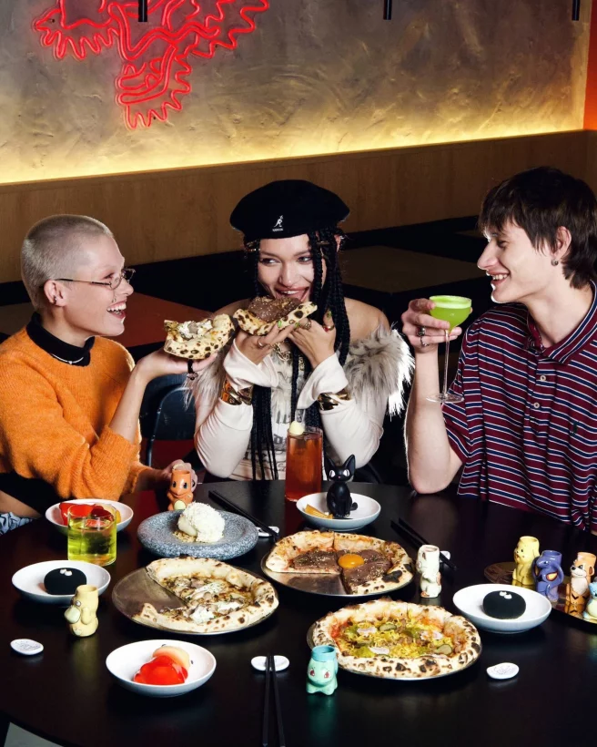 Интерьер/Экстерьер/Банкетная зона/Бар/Стол для двоих/Вход/Главный зал/Lounge зона кулинария Ra'men Land фото