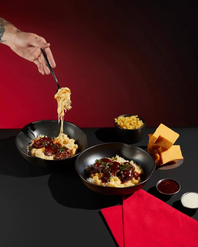 Интерьер/Экстерьер/Банкетная зона/Бар/Стол для двоих/Вход/Главный зал/Lounge зона корнер Frank фото