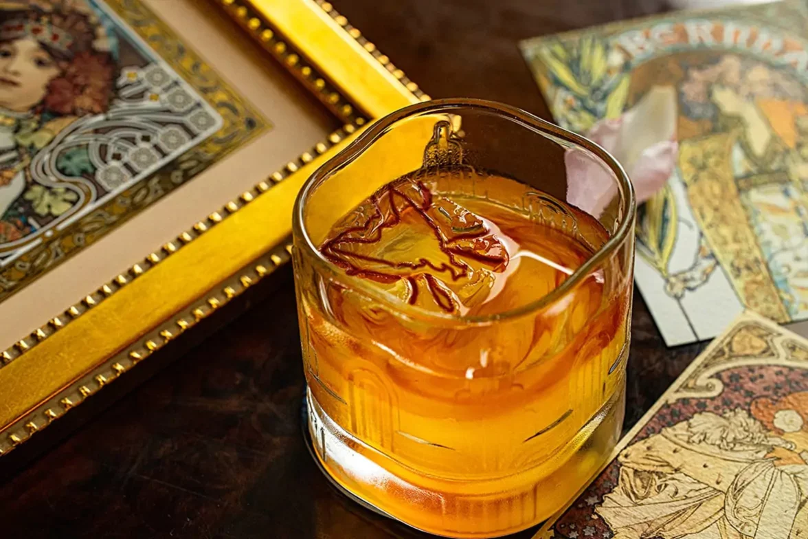 Интерьер/Экстерьер/Банкетная зона/Бар/Стол для двоих/Вход/Главный зал/Lounge зона ресторан Шануар фото