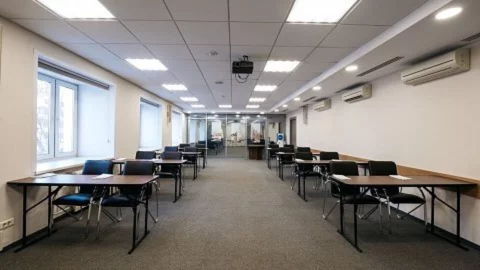 Средний конференц-зал Кейс