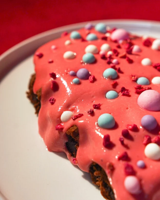 Интерьер/Экстерьер/Банкетная зона/Бар/Стол для двоих/Вход/Главный зал/Lounge зона кафе Совок фото