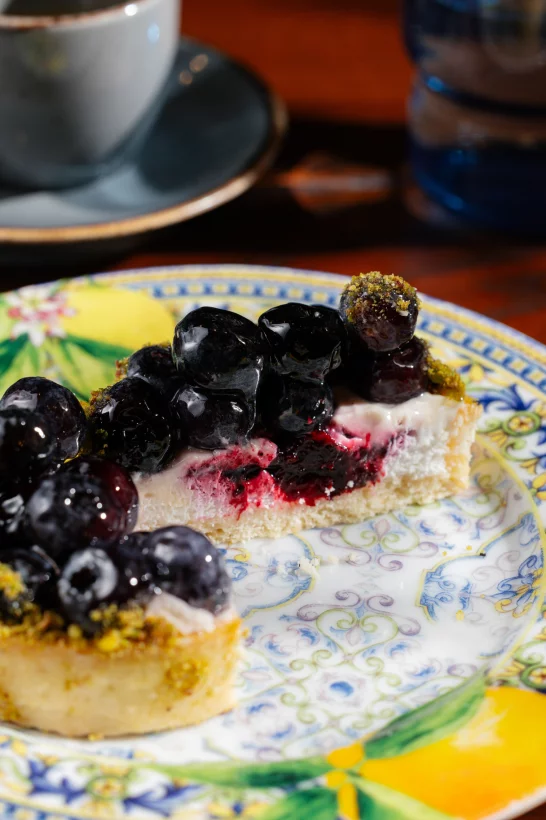 Интерьер/Экстерьер/Банкетная зона/Бар/Стол для двоих/Вход/Главный зал/Lounge зона ресторан Sapori di Italia фото