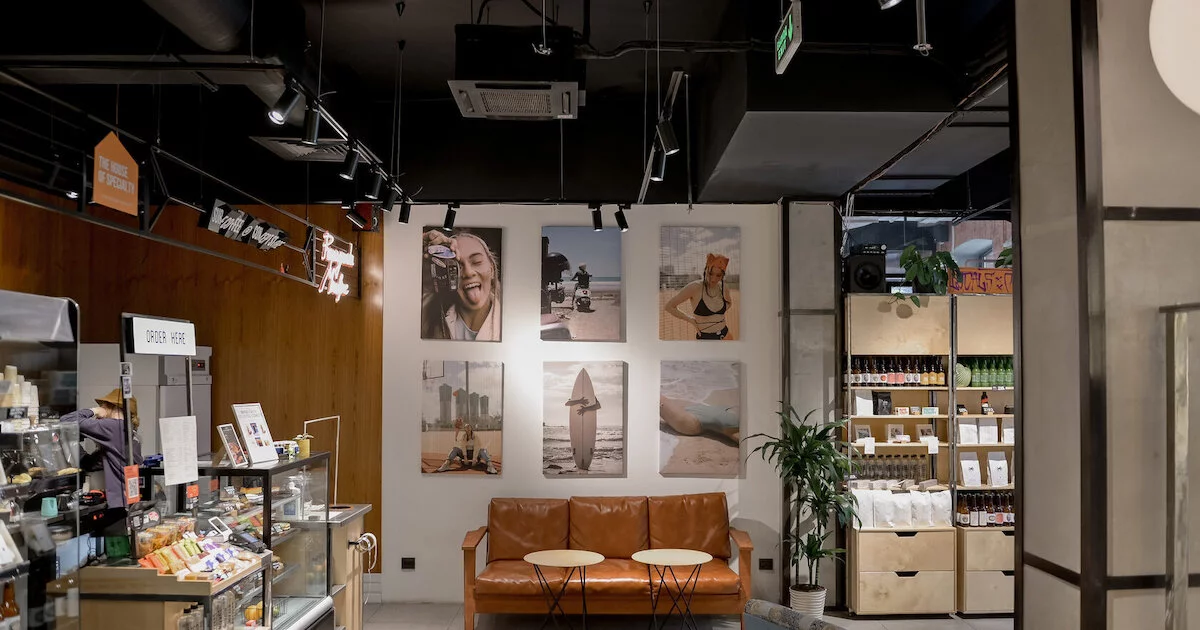 Кофейня «Surf Coffee x Arma» / «Серф кофе», Москва: бронирование, цены ...
