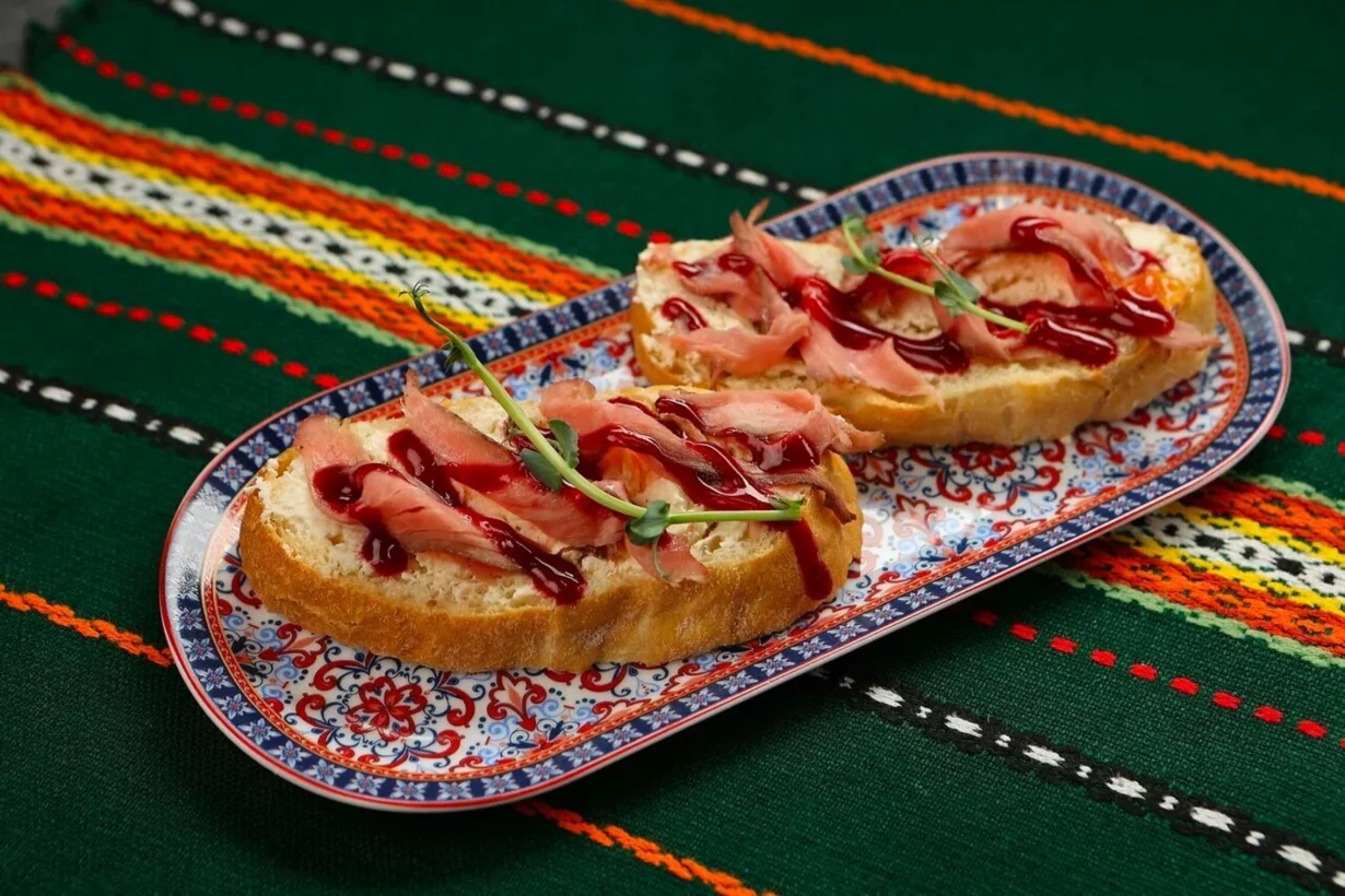 Панорама: Балкан, ресторан, Невский просп., 46, Санкт-Петербург - Яндекс Карты