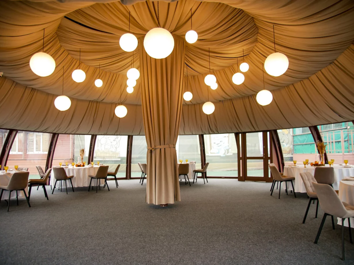 Шатёр «Розенгартен» Кант