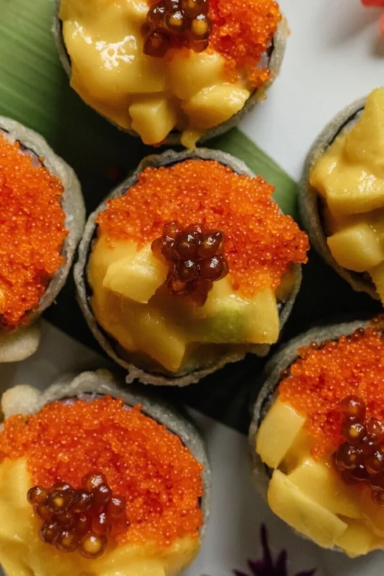 Интерьер/Экстерьер/Банкетная зона/Бар/Стол для двоих/Вход/Главный зал/Lounge зона ресторан Ro фото