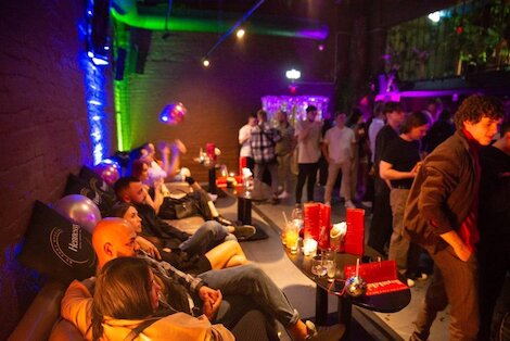 Rum Money: Tikibar