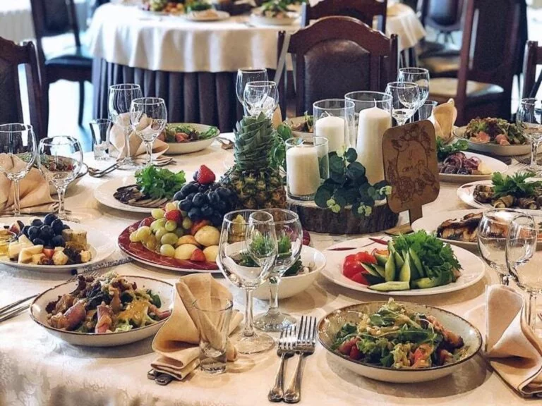 Интерьер/Экстерьер/Банкетная зона/Бар/Стол для двоих/Вход/Главный зал/Lounge зона ресторан Дом фото