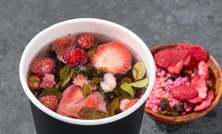 Интерьер/Экстерьер/Банкетная зона/Бар/Стол для двоих/Вход/Главный зал/Lounge зона кафе Сушкоф фото