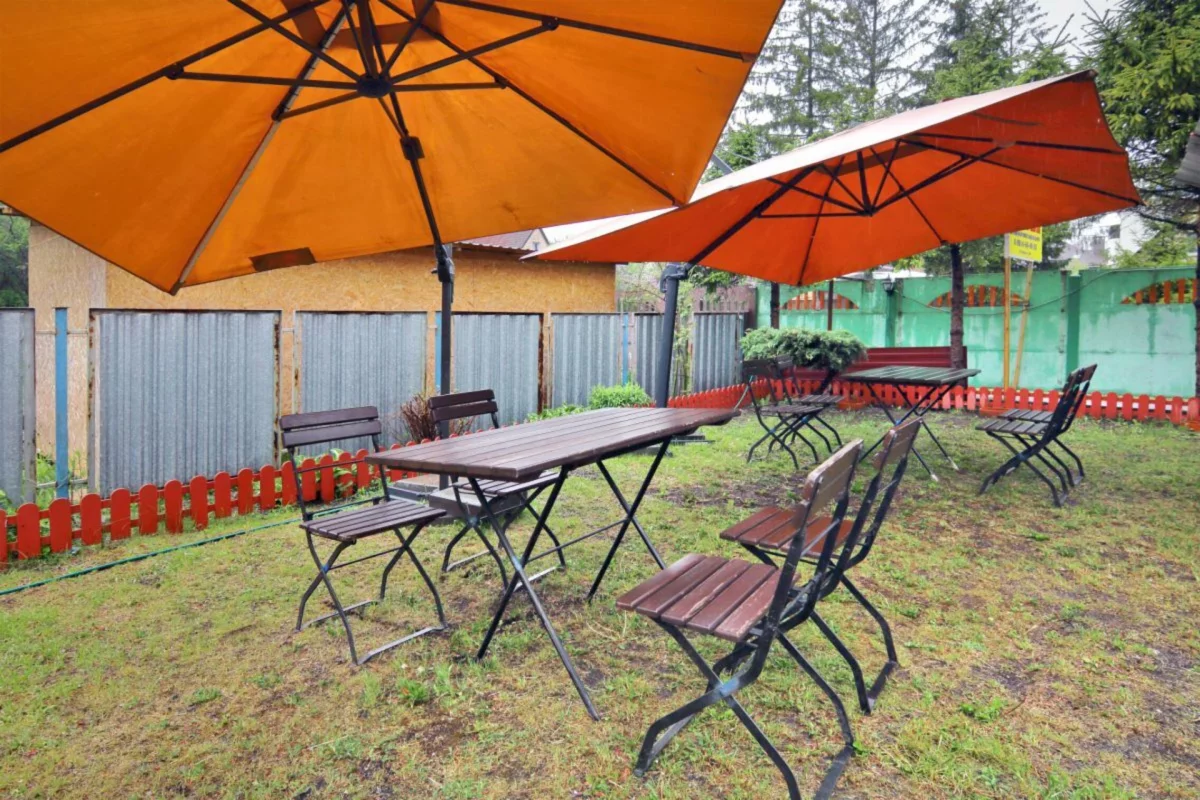 Интерьер/Экстерьер/Банкетная зона/Бар/Стол для двоих/Вход/Главный зал/Lounge зона кафе Угли и мясо фото