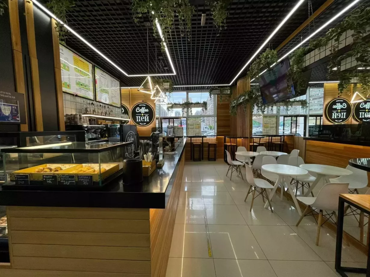 Интерьер/Экстерьер/Банкетная зона/Бар/Стол для двоих/Вход/Главный зал/Lounge зона кофейня Coffee Пей фото