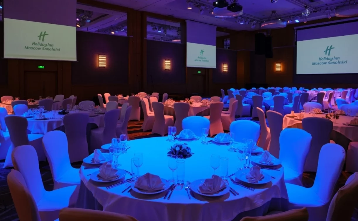 Интерьер/Экстерьер/Банкетная зона/Бар/Стол для двоих/Вход/Главный зал/Lounge зона ресторан G&T Gourmet фото