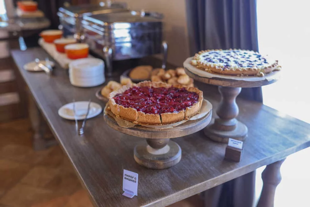 Интерьер/Экстерьер/Банкетная зона/Бар/Стол для двоих/Вход/Главный зал/Lounge зона ресторан Нота фото