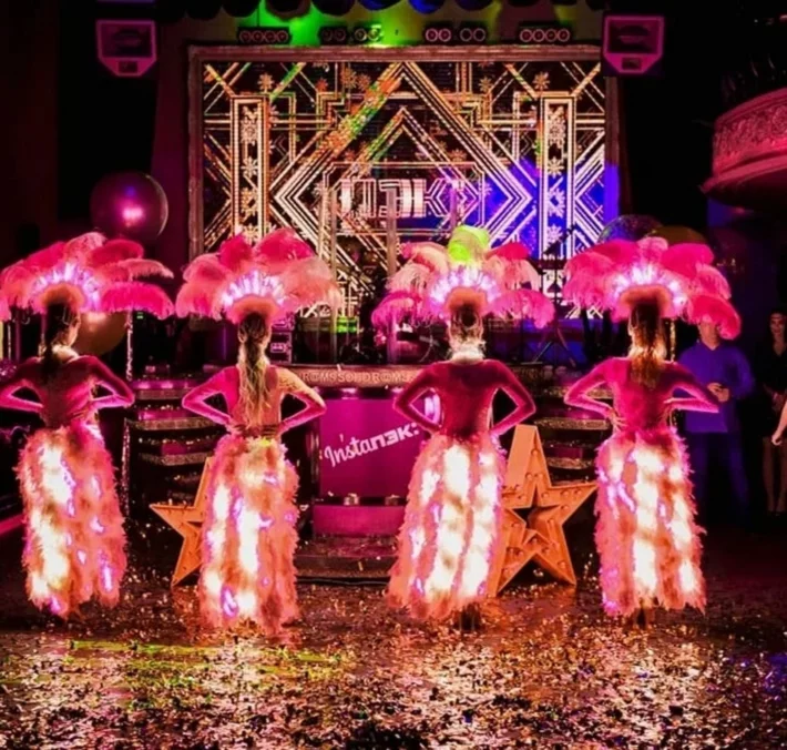 Интерьер/Экстерьер/Банкетная зона/Бар/Стол для двоих/Вход/Главный зал/Lounge зона ресторанный комплекс Soho Rooms фото