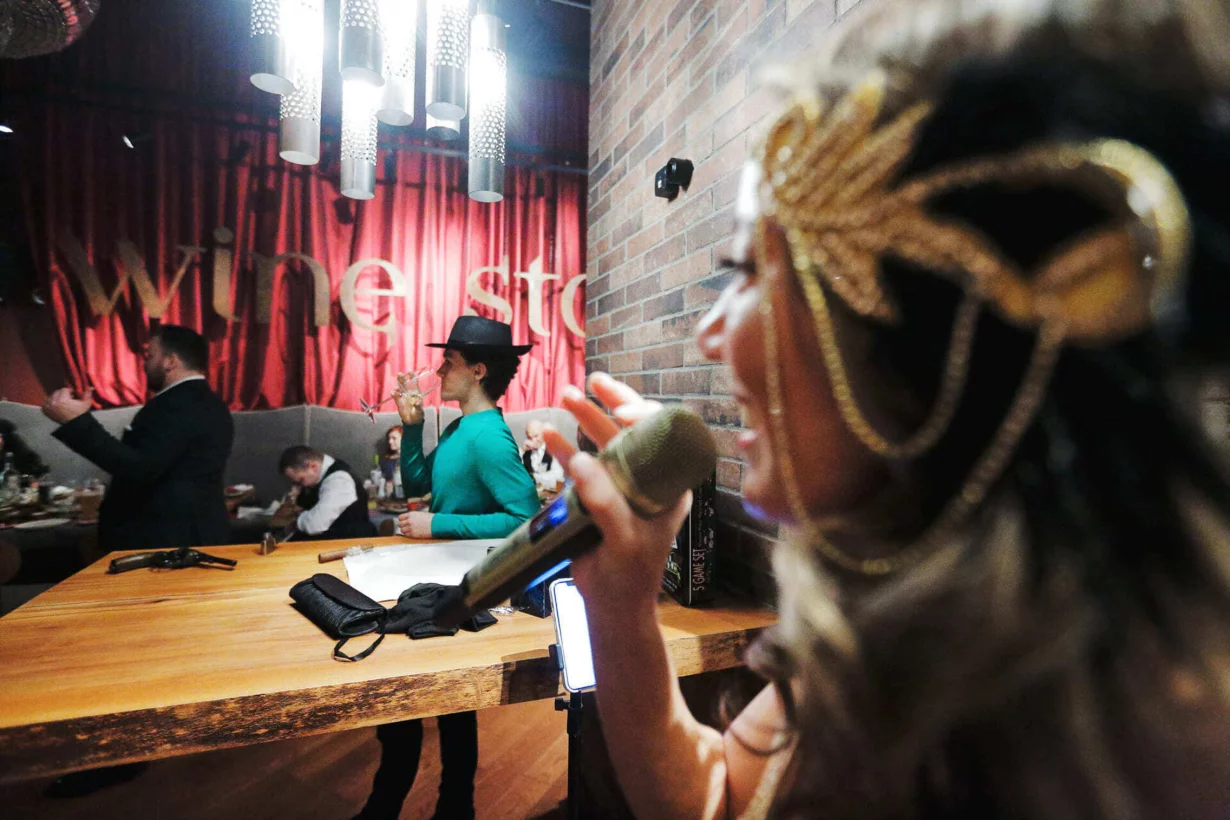 Интерьер/Экстерьер/Банкетная зона/Бар/Стол для двоих/Вход/Главный зал/Lounge зона бар Wine Story фото