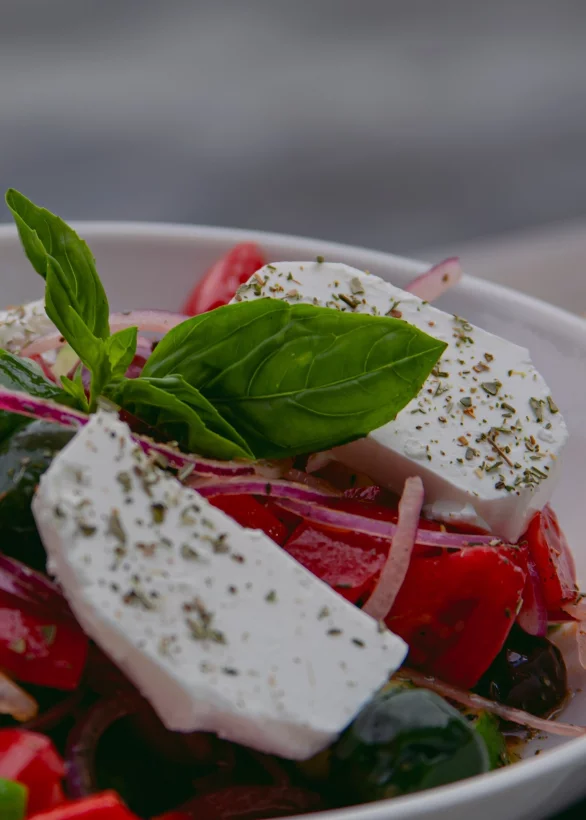 Интерьер/Экстерьер/Банкетная зона/Бар/Стол для двоих/Вход/Главный зал/Lounge зона ресторан Берег фото