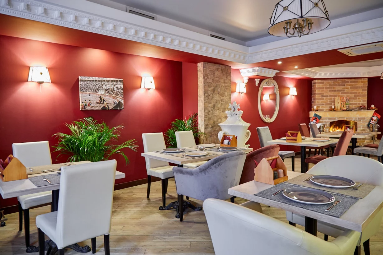 Красный зал El Idilio