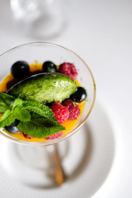 Интерьер/Экстерьер/Банкетная зона/Бар/Стол для двоих/Вход/Главный зал/Lounge зона ресторан Бабель фото