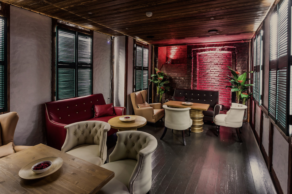 лаунж Dvor Фото 1: меню