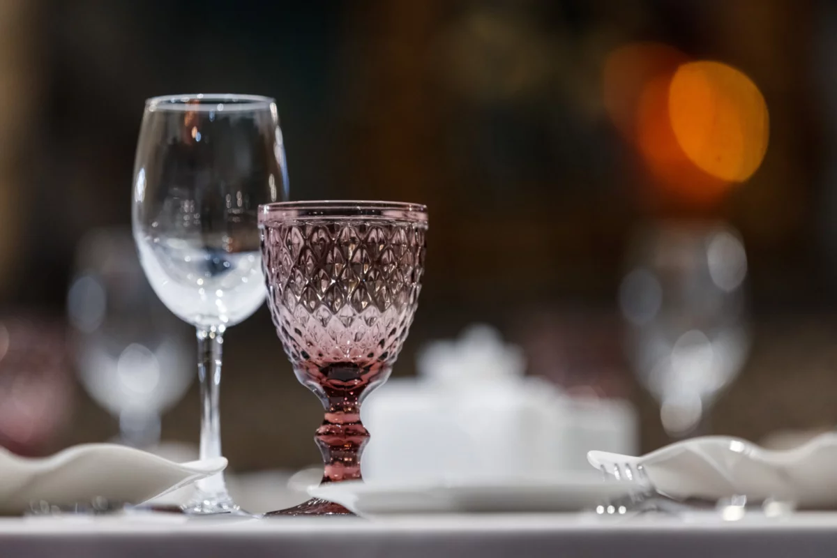 Интерьер/Экстерьер/Банкетная зона/Бар/Стол для двоих/Вход/Главный зал/Lounge зона банкетный зал Адриана фото