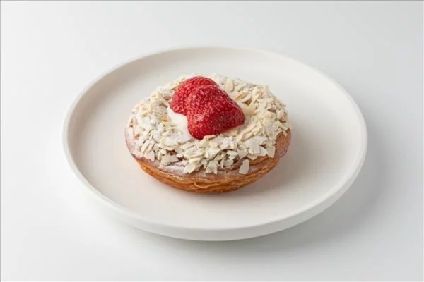 Интерьер/Экстерьер/Банкетная зона/Бар/Стол для двоих/Вход/Главный зал/Lounge зона пекарня French Bakery Sedelice фото