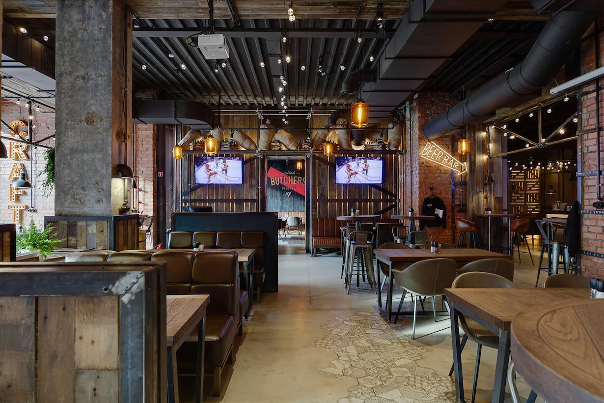 Гриль-бар United Butchers по адресу просп. Просвещения, 46, корп. 1