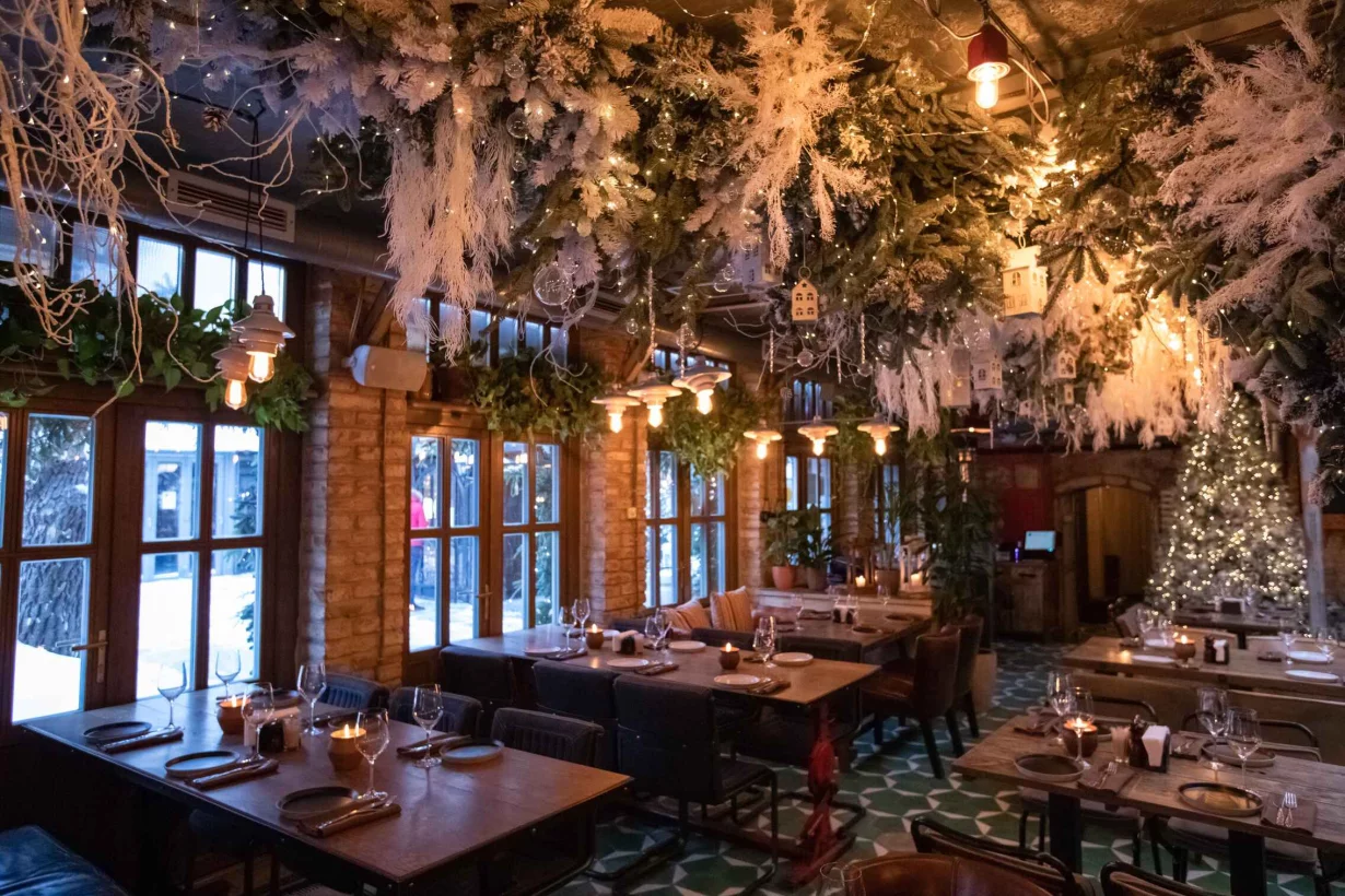 Интерьер/Экстерьер/Банкетная зона/Бар/Стол для двоих/Вход/Главный зал/Lounge зона ресторан DiDi фото